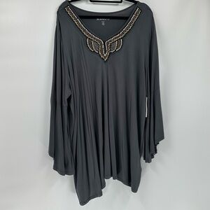 ROAMAN’S Tunic Top Plus Sz 2X 26/28 Gray Embellishments Bell Sleeves New Boho